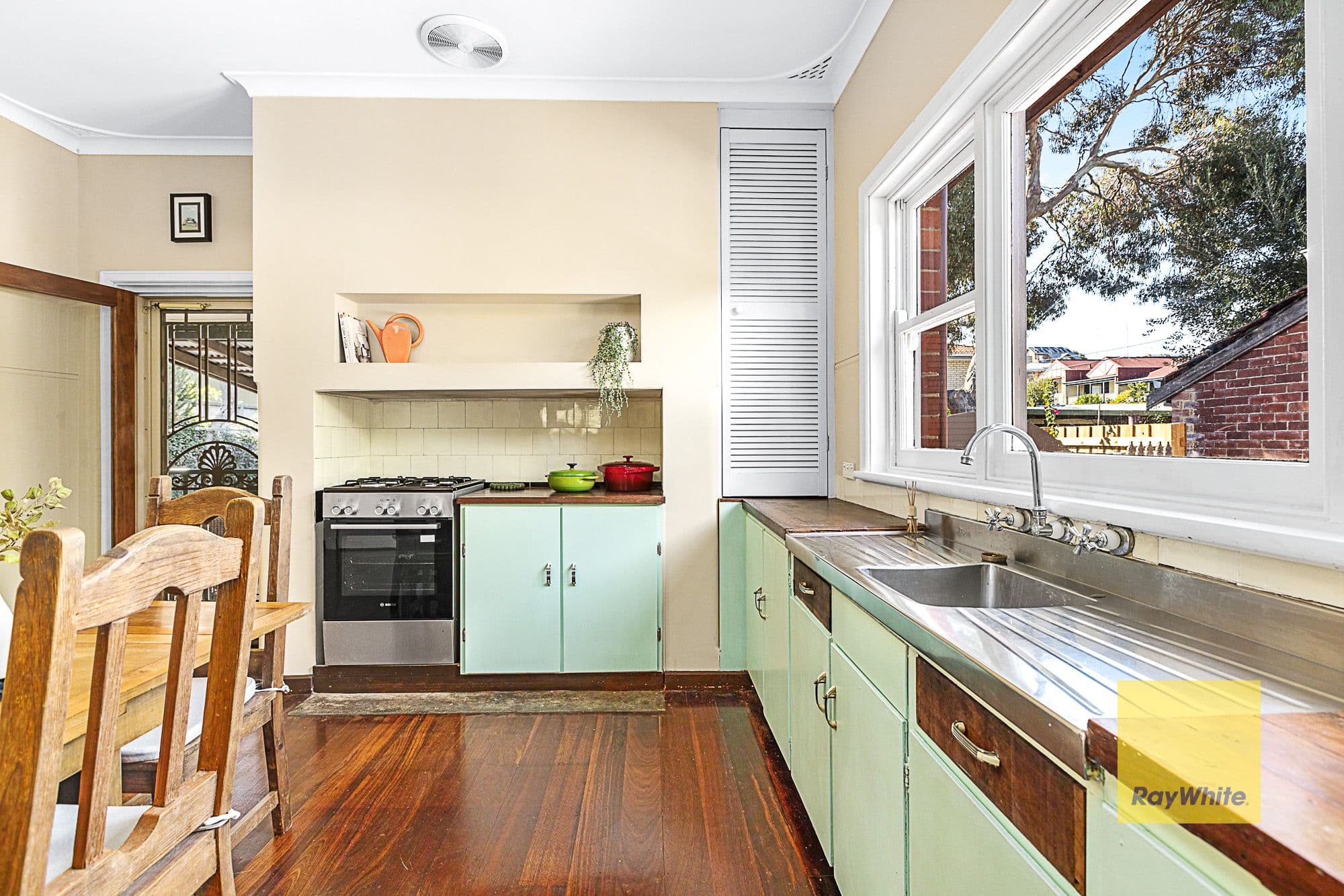 82 HAMPTON Road, Fremantle WA 6160, Fremantle - Thumbnail 3