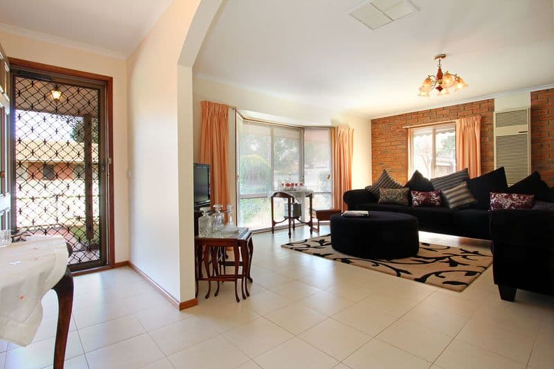 81 Spray Street, ROSEBUD VIC 3939, Rosebud - Thumbnail 2