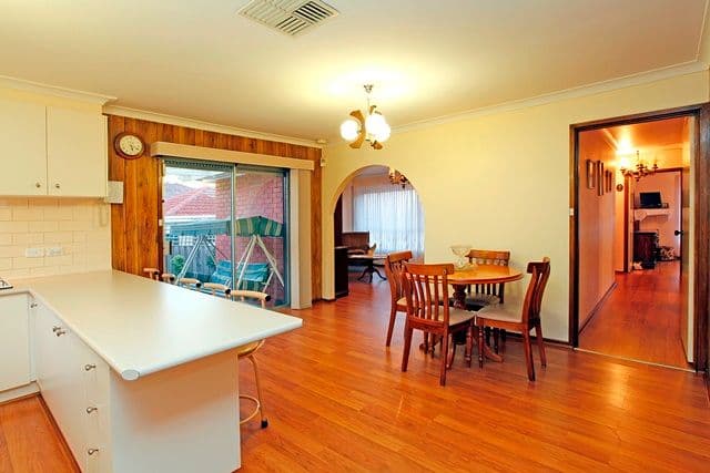 80 St Vigeons Road, RESERVOIR VIC 3073, Reservoir - Thumbnail 4