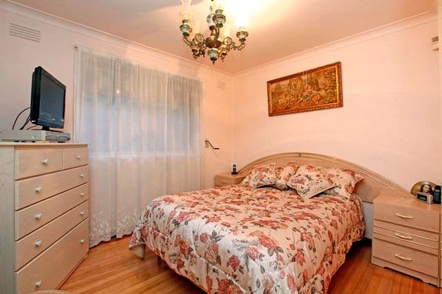 80 St Vigeons Road, RESERVOIR VIC 3073, Reservoir - Thumbnail 8