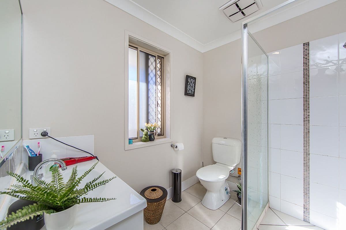5 Nina Crescent, North Lakes QLD 4509, North Lakes - Thumbnail 6
