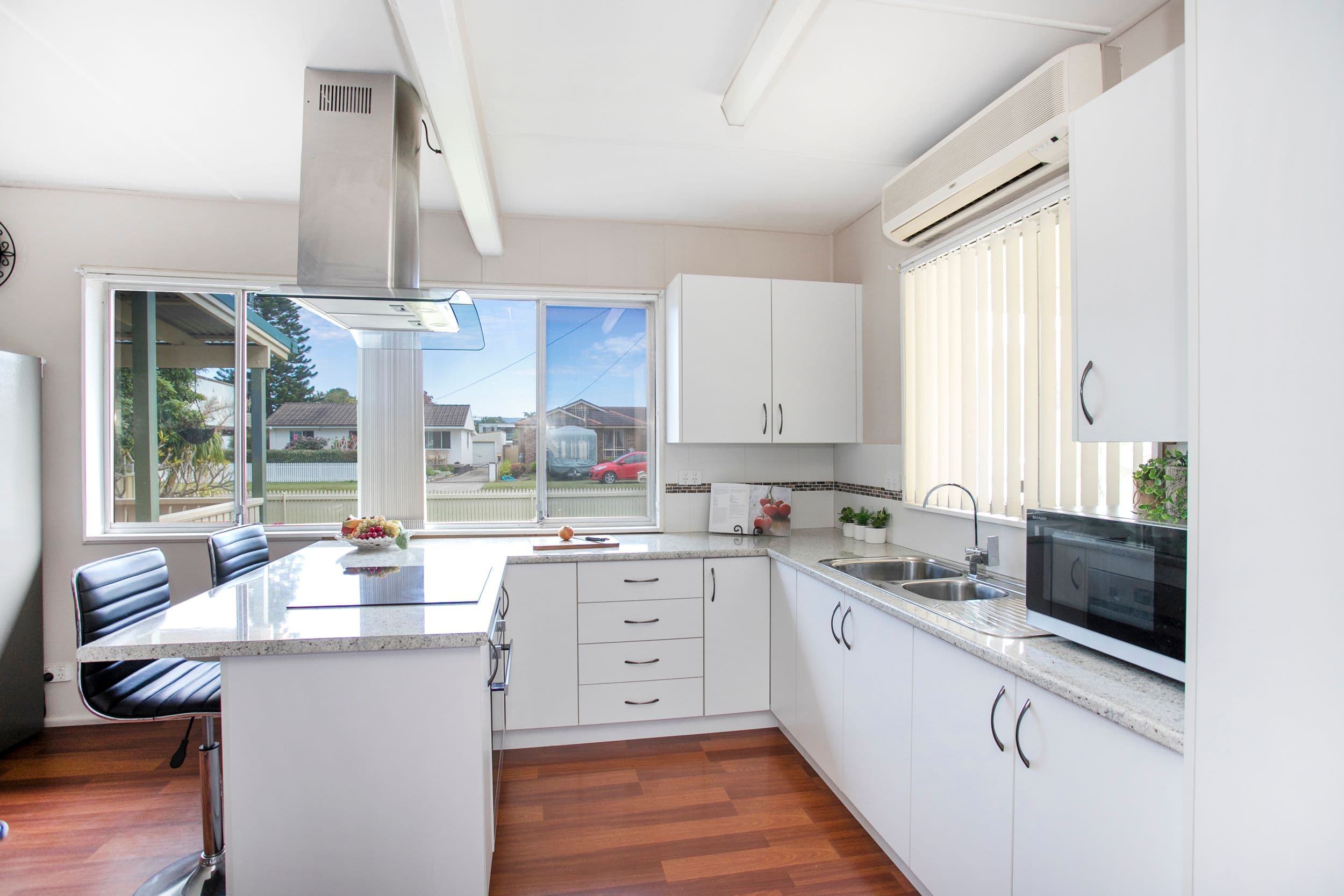 10 Rackham Crescent, Burrill Lake - Thumbnail 2