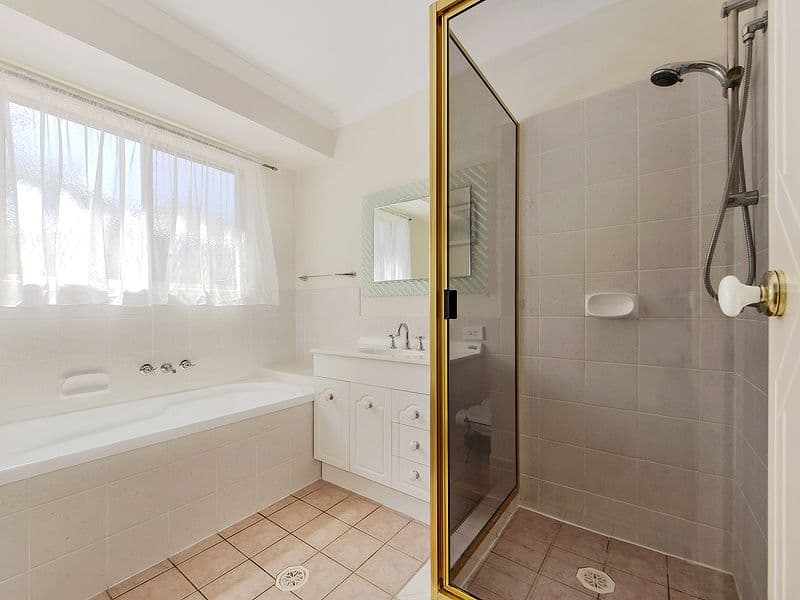 16 Burran Avenue, Upper Coomera QLD 4209, Upper Coomera - Thumbnail 8