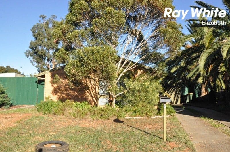 7 Adaluna Crescent, Smithfield SA 5114, Smithfield - Thumbnail 3