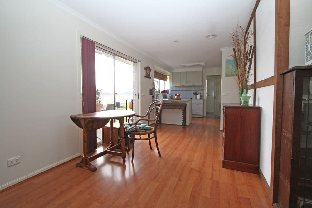 21 Hyland Drive, Bungendore NSW 2621, Bungendore - Thumbnail 3