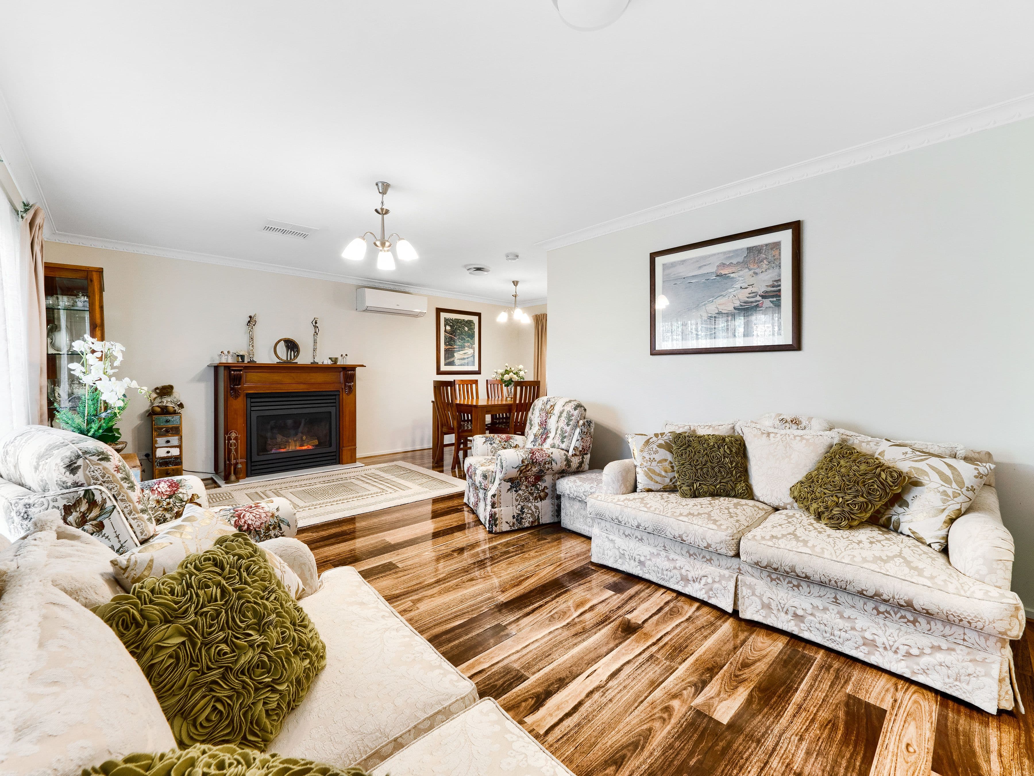 5 Horsfield Street, Cranbourne North VIC 3977, Cranbourne North - Thumbnail 3