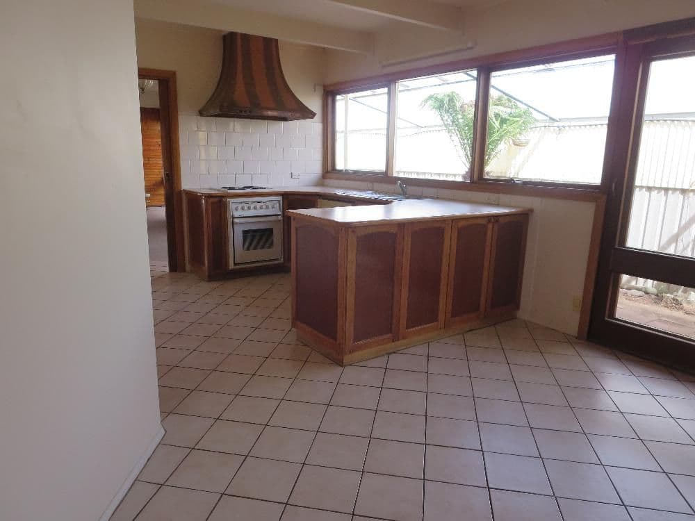 567 Prune Street, Lavington - Thumbnail 3