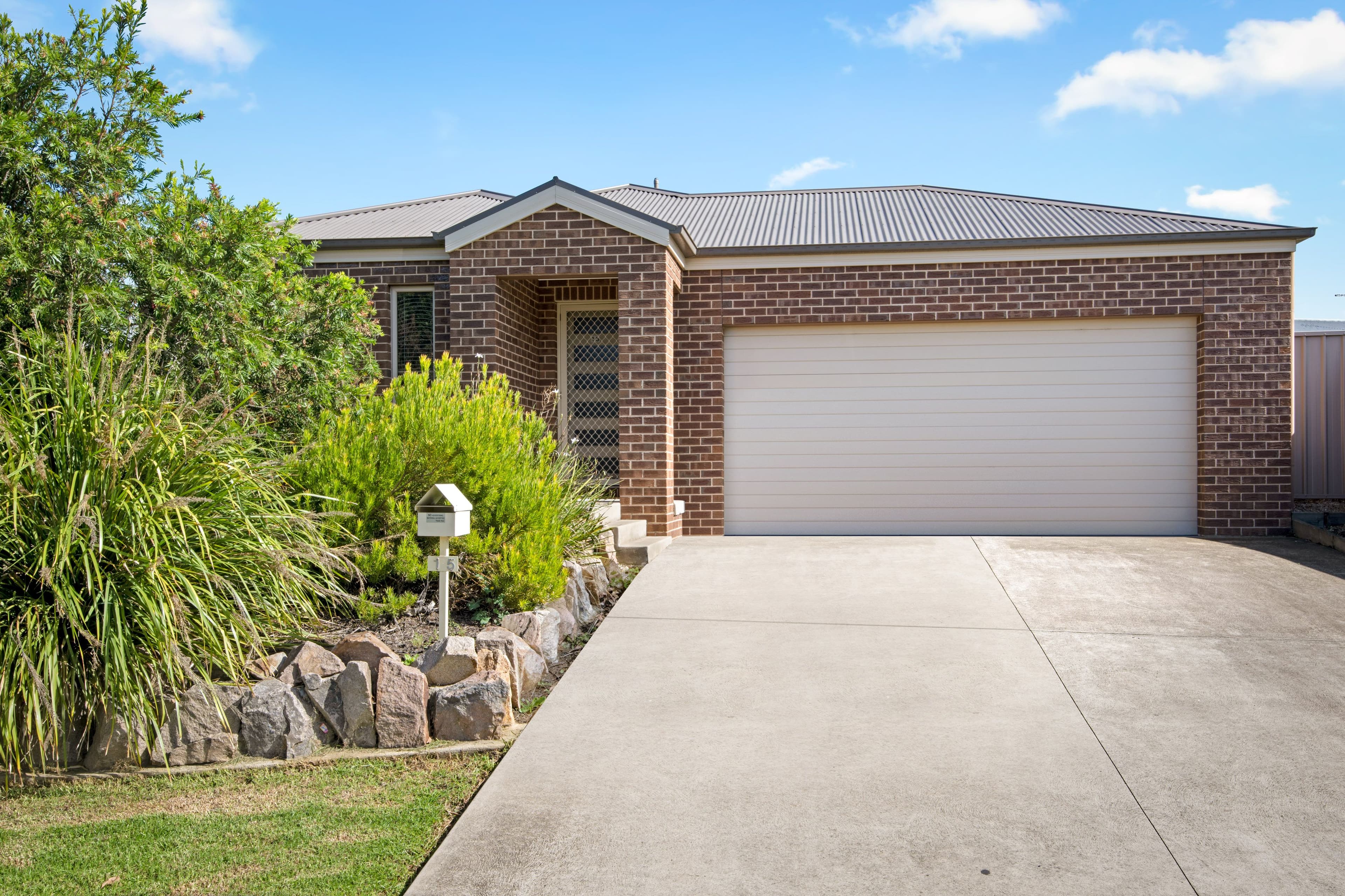 15 Chafia Place, Springdale Heights NSW 2641, Springdale Heights - Image 1