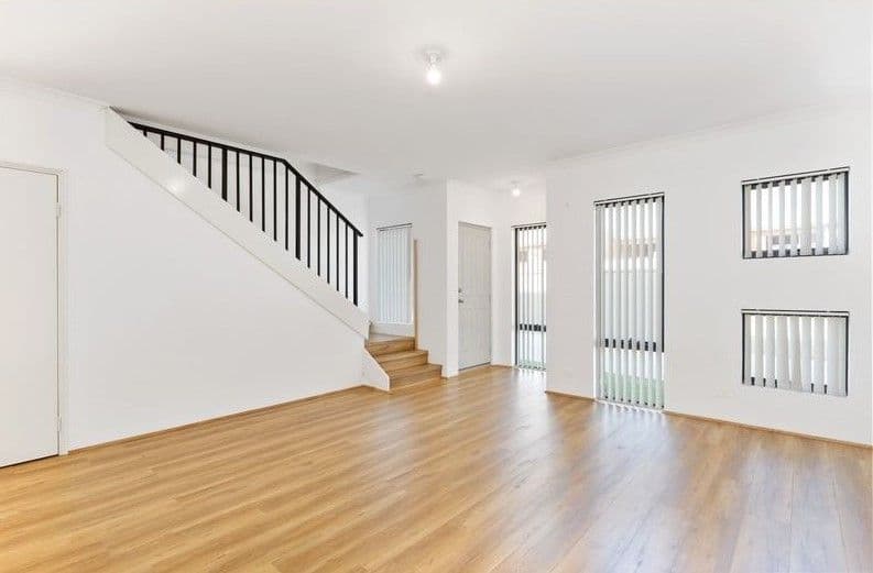 22 Pearl Road, Cloverdale WA 6105, Cloverdale - Thumbnail 2