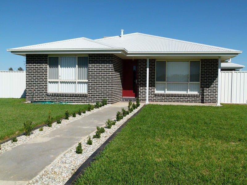 1 Dunstan Close, FORBES NSW 2871, Forbes - Image 1