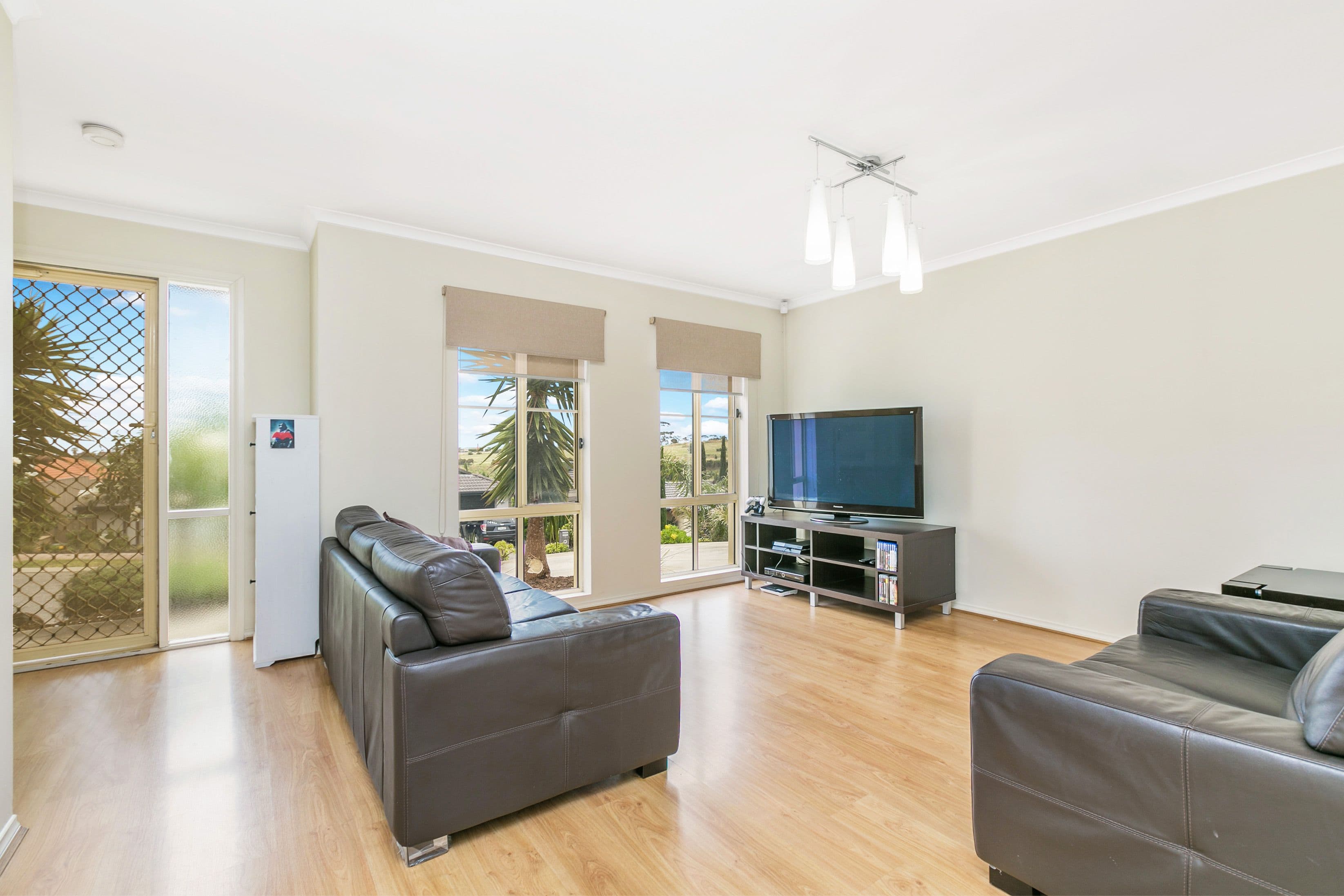 4 Middle Gully Avenue, Sheidow Park SA 5158, Sheidow Park - Thumbnail 2
