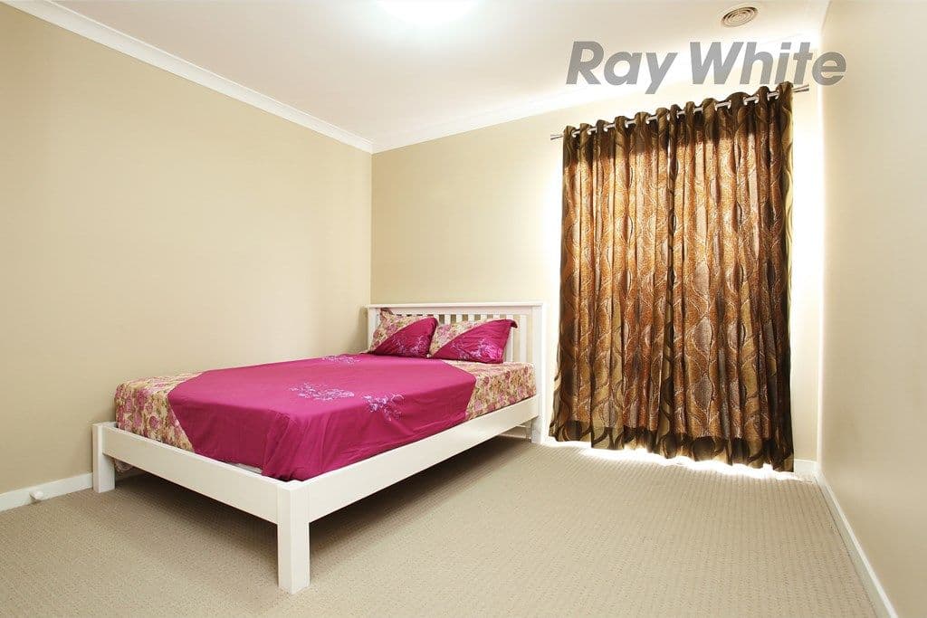 4 Atkinson Close, POINT COOK VIC 3030, Point Cook - Thumbnail 5