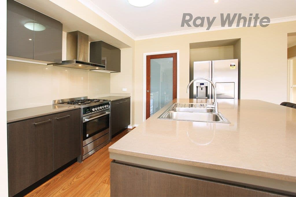 4 Atkinson Close, POINT COOK VIC 3030, Point Cook - Thumbnail 7