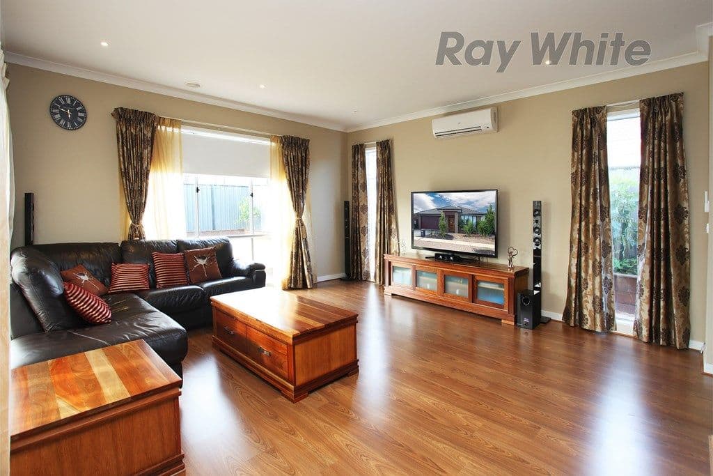 4 Atkinson Close, POINT COOK VIC 3030, Point Cook - Thumbnail 8