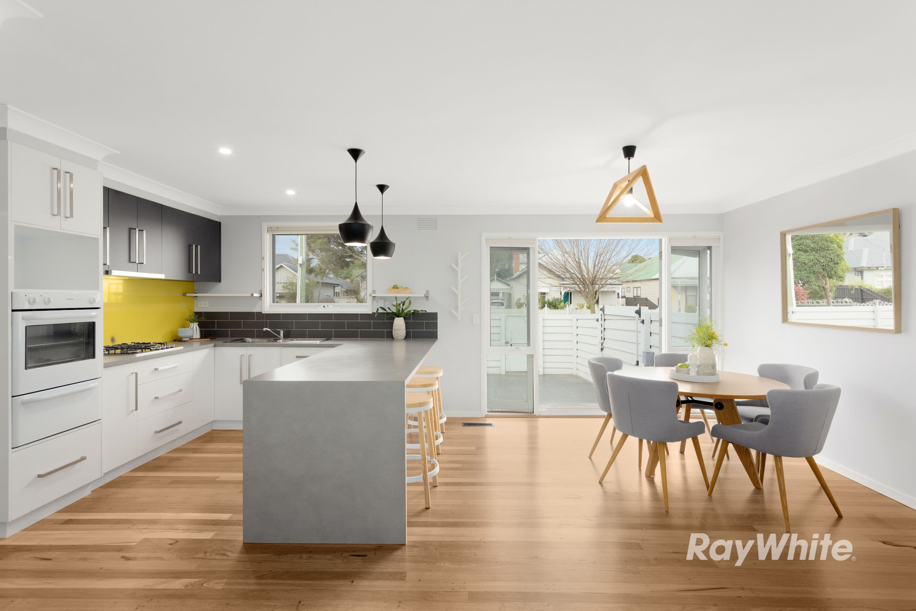 19 Darling Street, Hughesdale VIC 3166, Hughesdale - Thumbnail 3