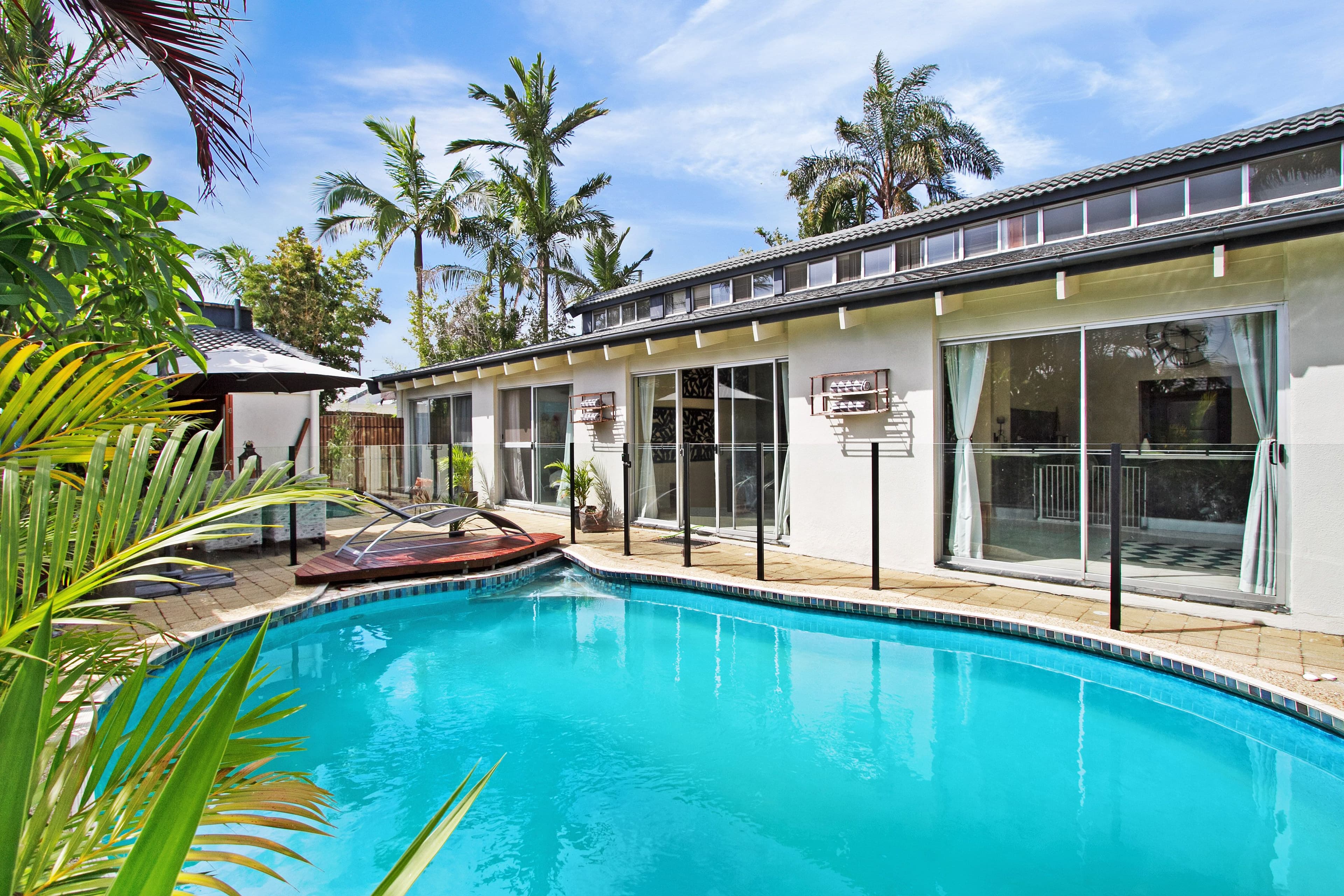 36 Allambi Avenue, Broadbeach Waters QLD 4218, Broadbeach Waters - Thumbnail 6