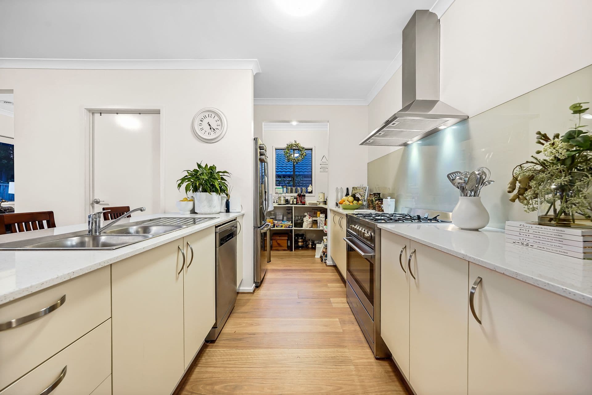 10 Nixon Drive, Berwick VIC 3806, Berwick - Thumbnail 5
