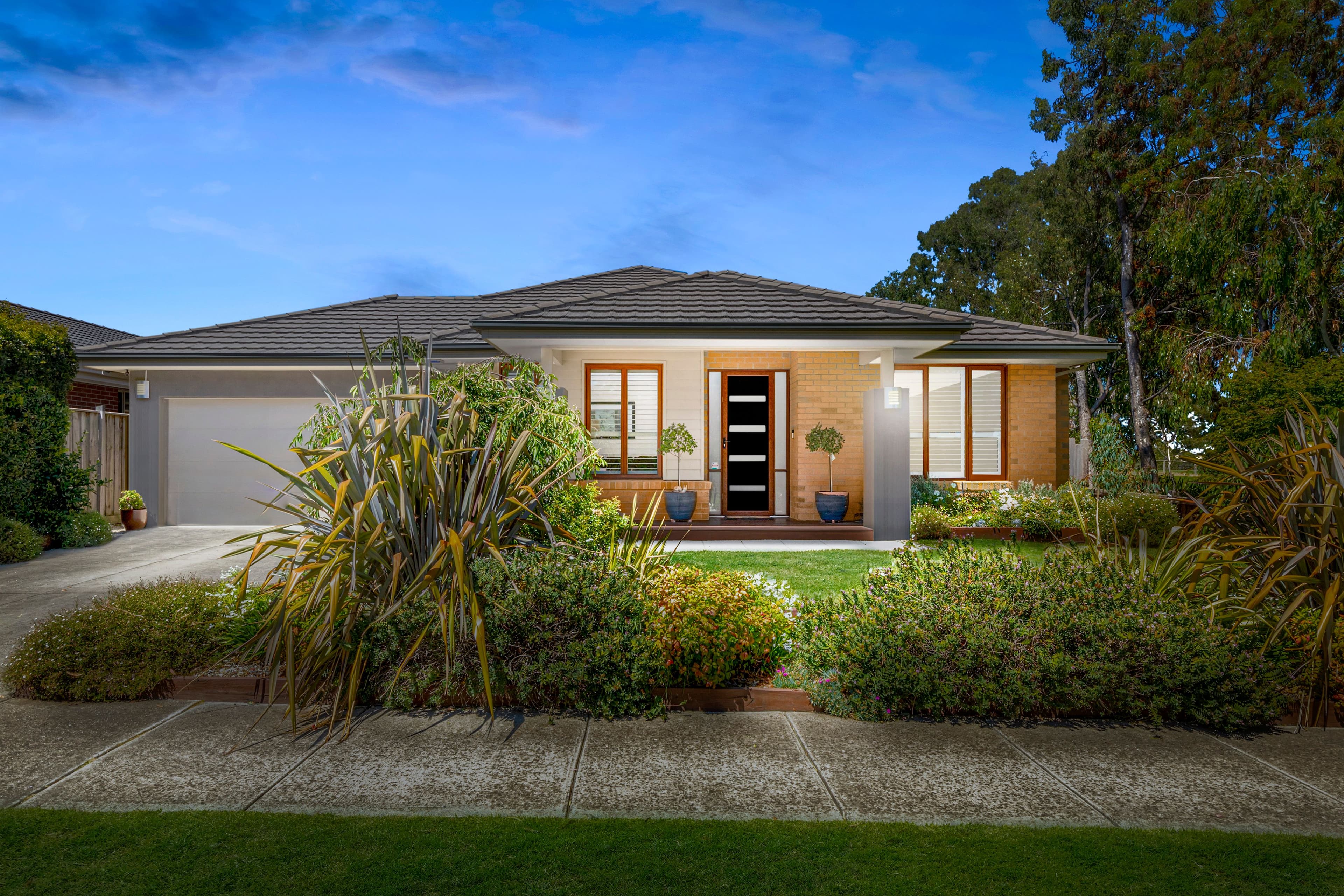 33 Bower Way, Doreen VIC 3754, Doreen - Image 1