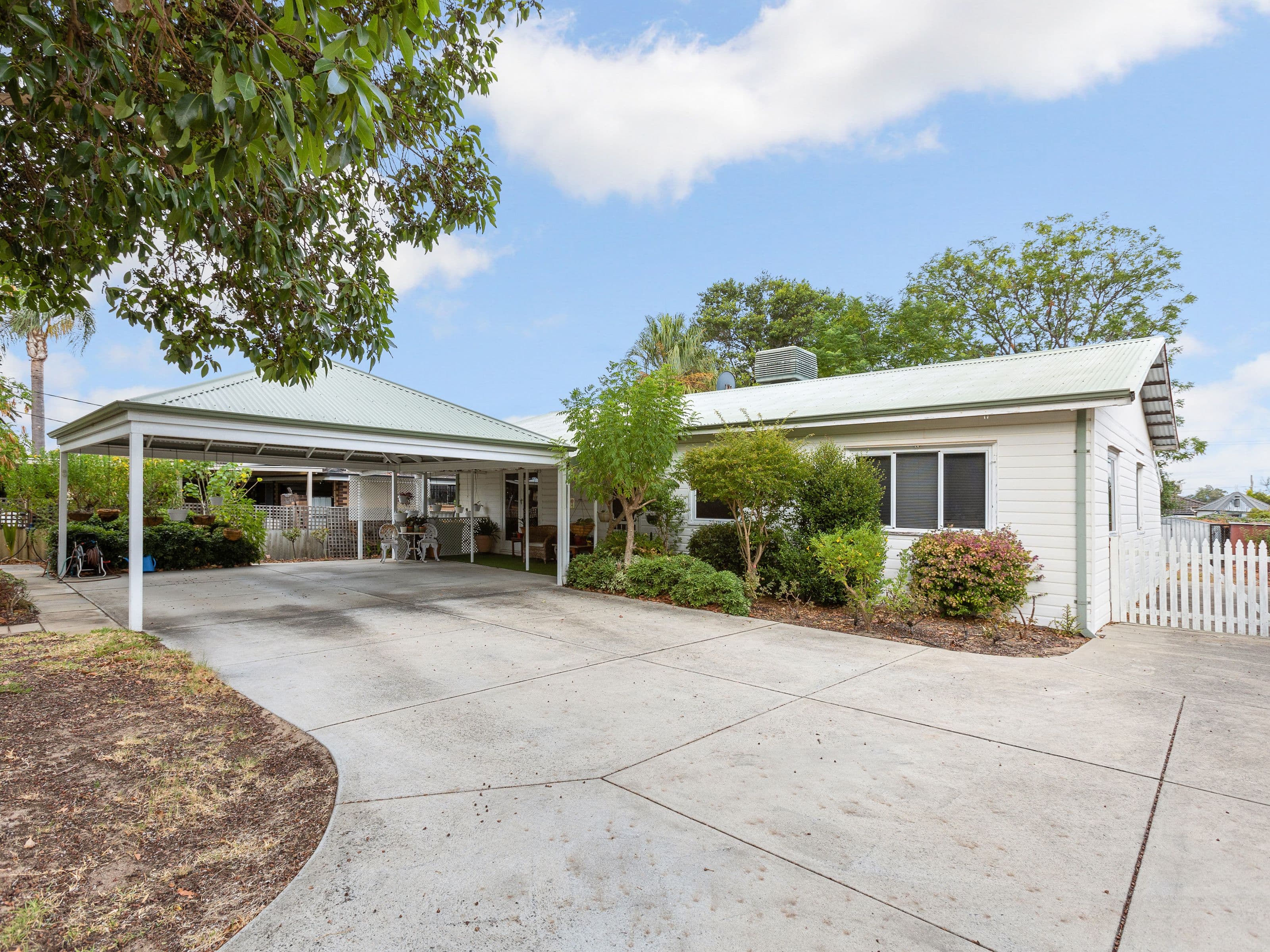 65 Russell Street, East Cannington WA 6107, East Cannington - Image 1