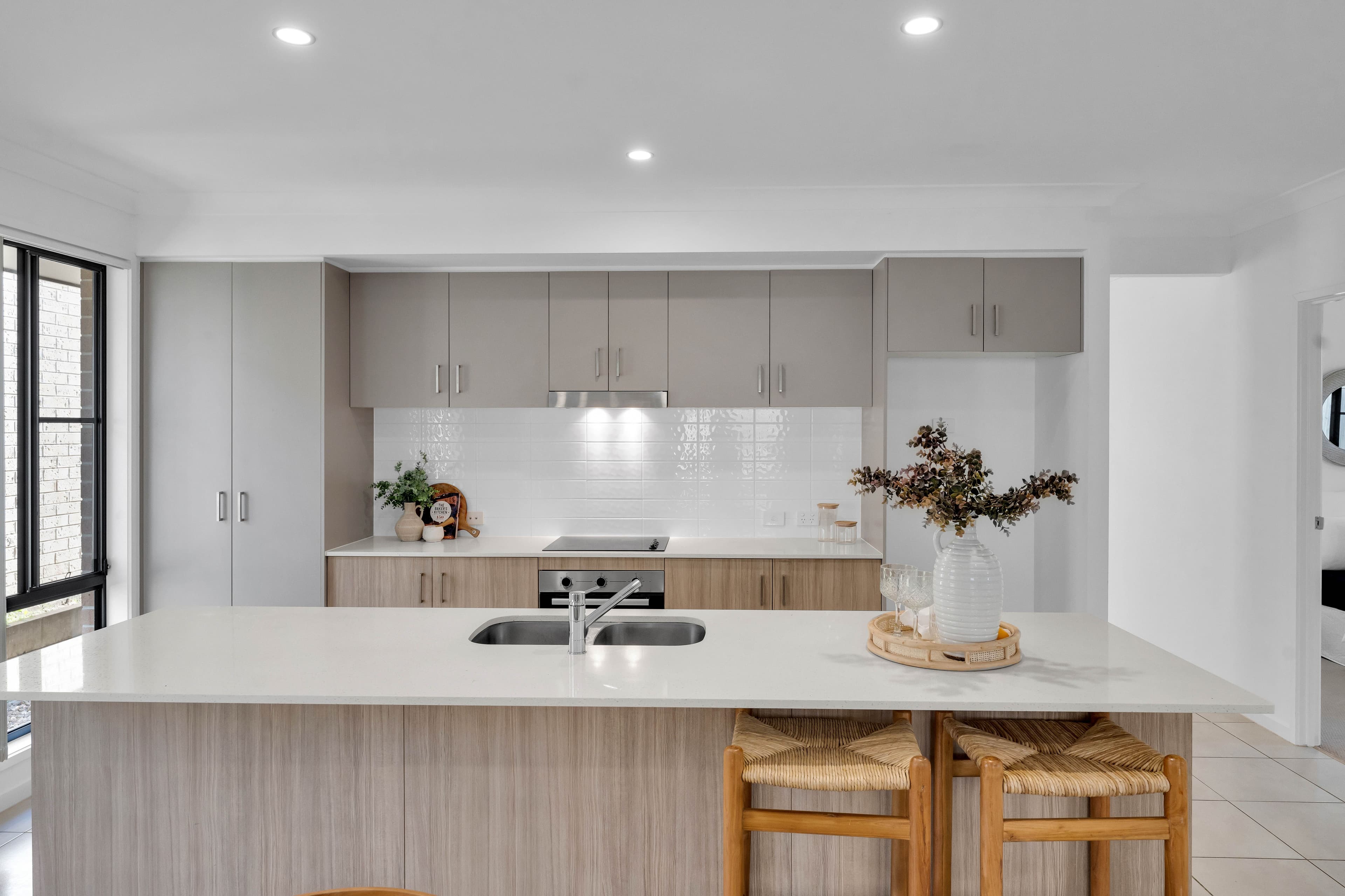 9 Cassius Way, Ormeau QLD 4208, Ormeau - Thumbnail 2