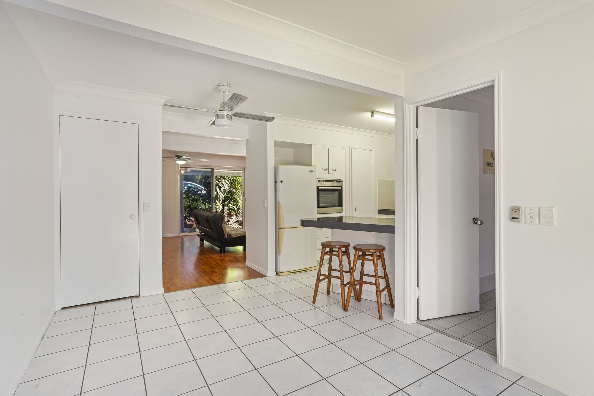 31 Mcmillan Street, Labrador QLD 4215, Labrador - Thumbnail 7