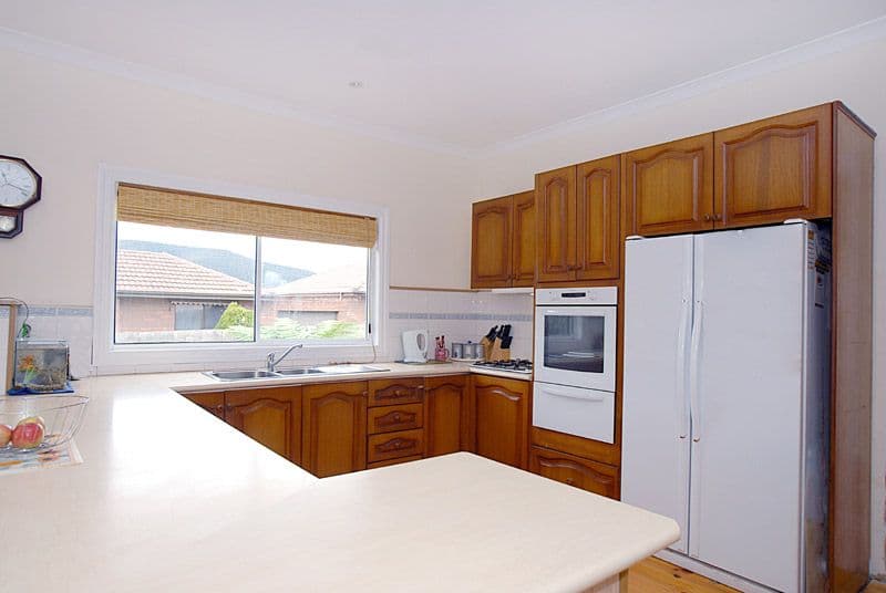 35 Edina Road, FERNTREE GULLY VIC 3156, Ferntree Gully - Thumbnail 3