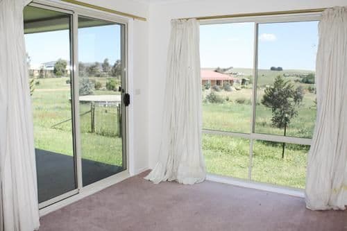 14 Duncan Avenue, BUNGENDORE NSW 2621, Bungendore - Thumbnail 4