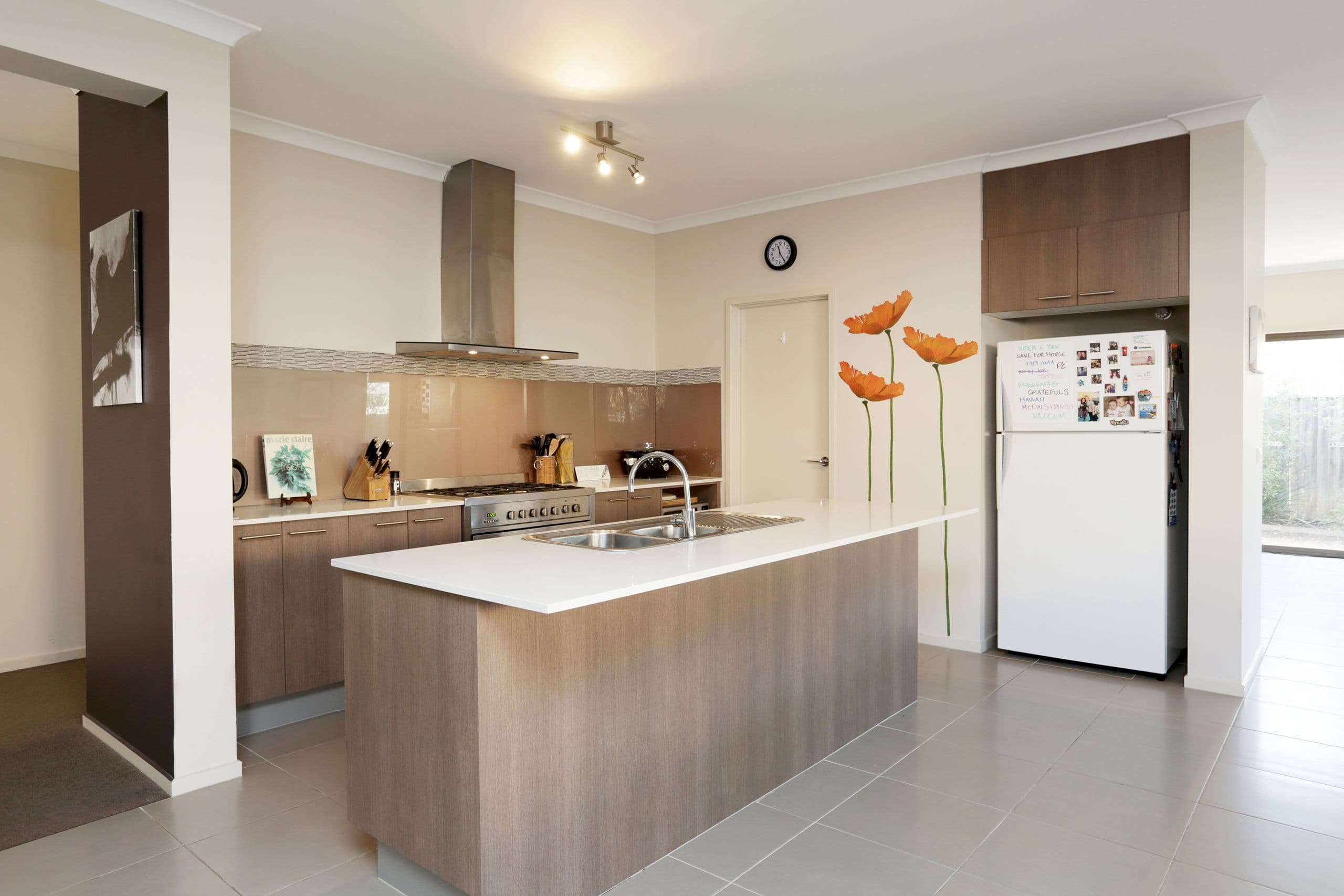 21 Fieldwren Drive, Williams Landing VIC 3027, Williams Landing - Thumbnail 3