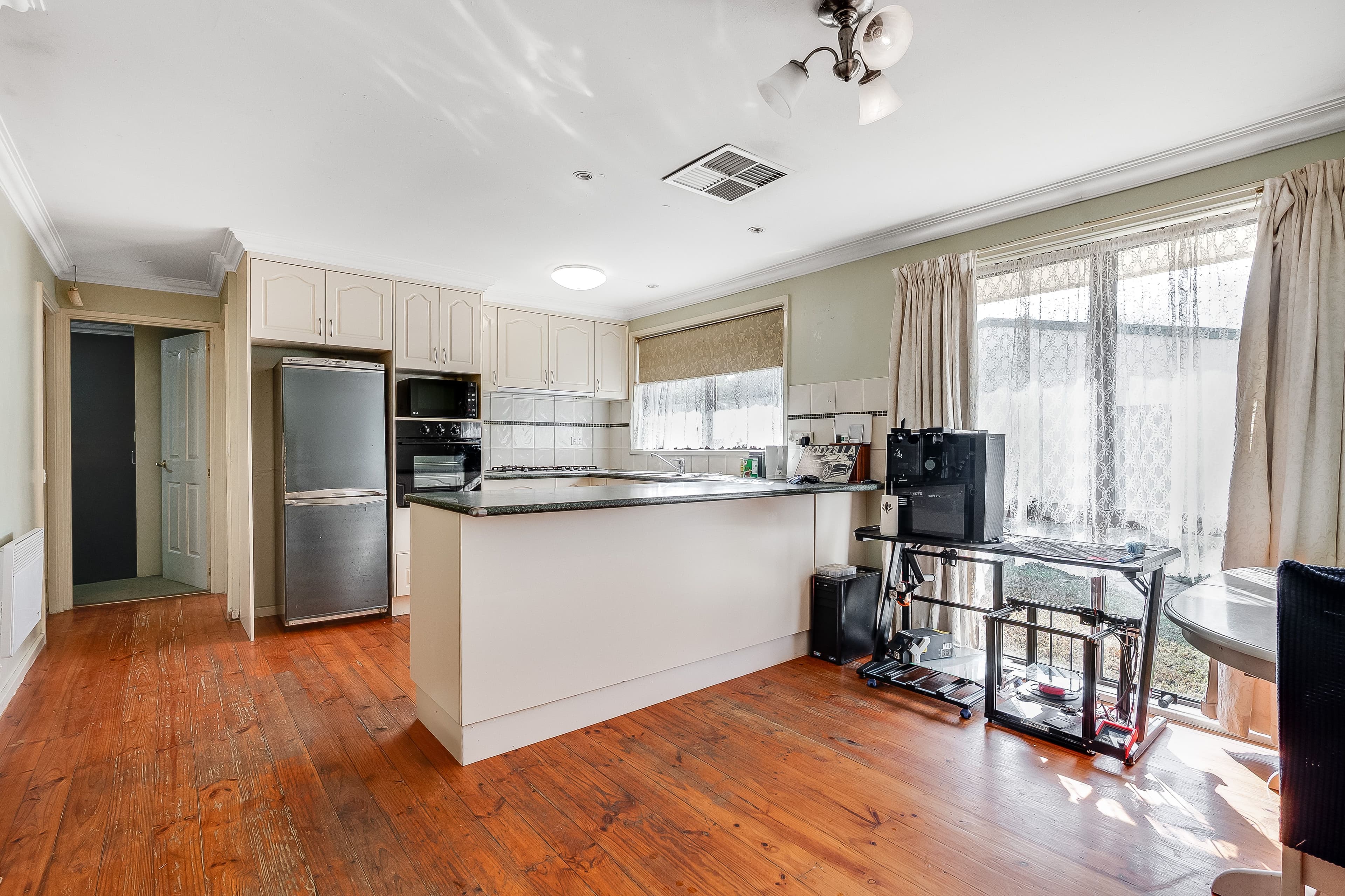 6 Goolagar Crescent, Springdale Heights NSW 2641, Springdale Heights - Thumbnail 3