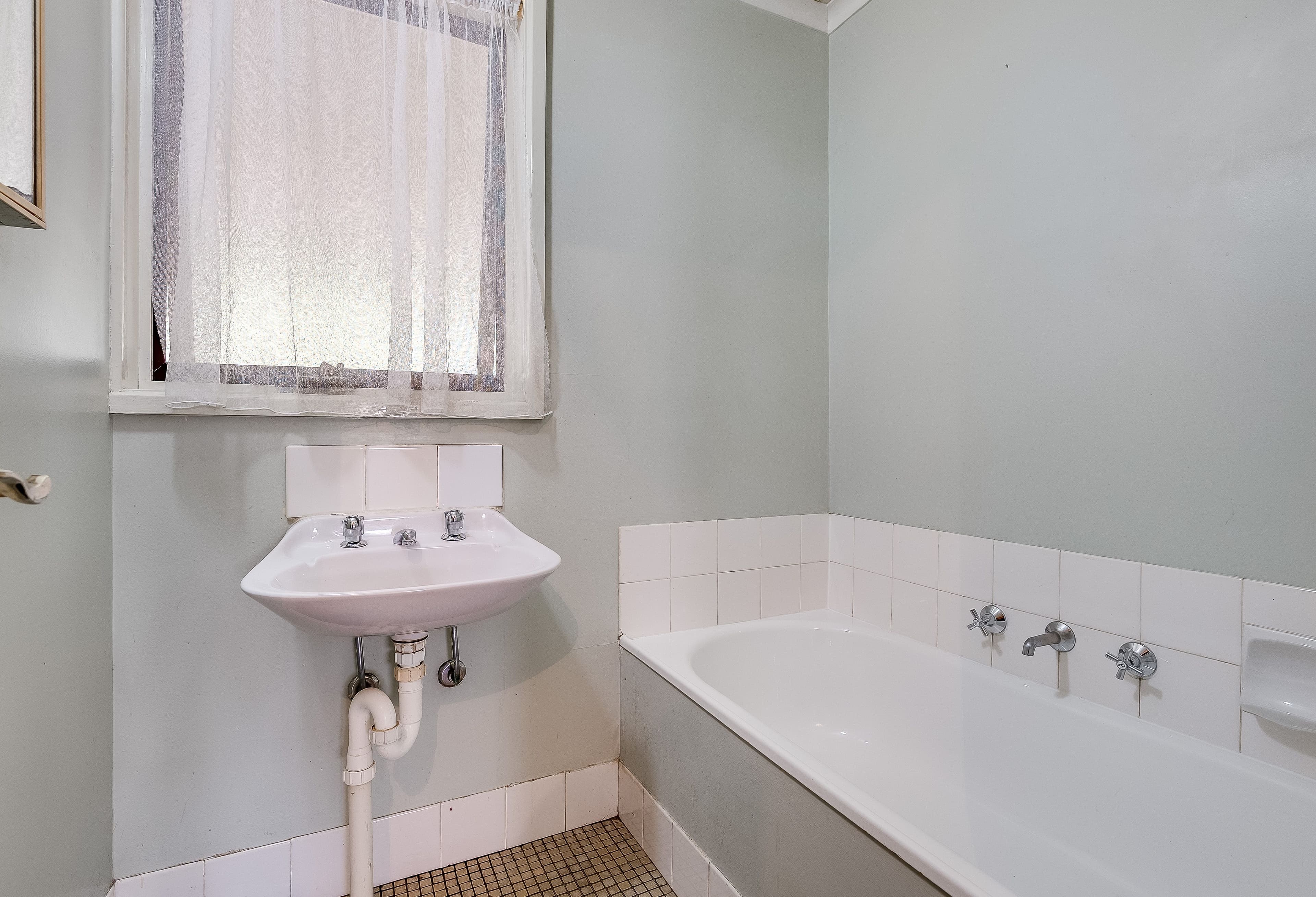 6 Goolagar Crescent, Springdale Heights NSW 2641, Springdale Heights - Thumbnail 6