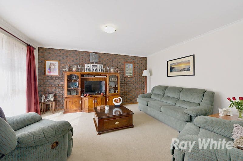 4 The Crescent, Ferntree Gully VIC 3156, Ferntree Gully - Thumbnail 2