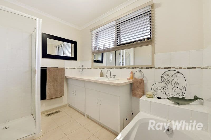 4 The Crescent, Ferntree Gully VIC 3156, Ferntree Gully - Thumbnail 8