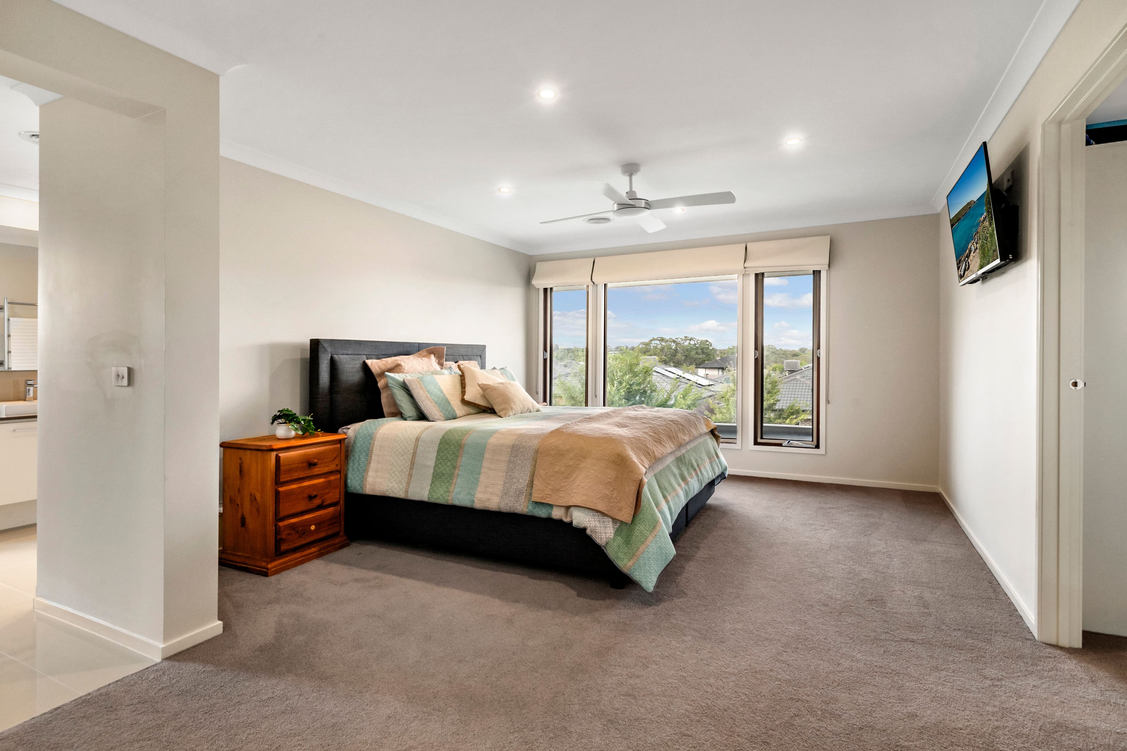7 Divagate Avenue, Doreen VIC 3754, Doreen - Thumbnail 8