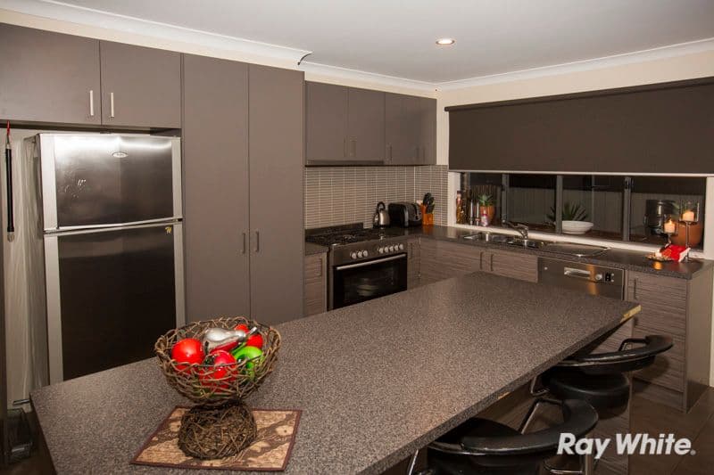 38 Melissa Way, PAKENHAM VIC 3810, Pakenham - Thumbnail 5