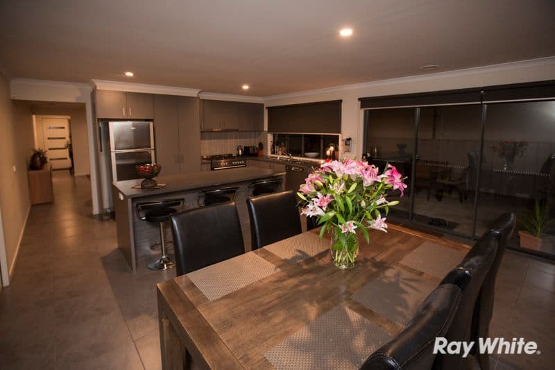 38 Melissa Way, PAKENHAM VIC 3810, Pakenham - Thumbnail 7