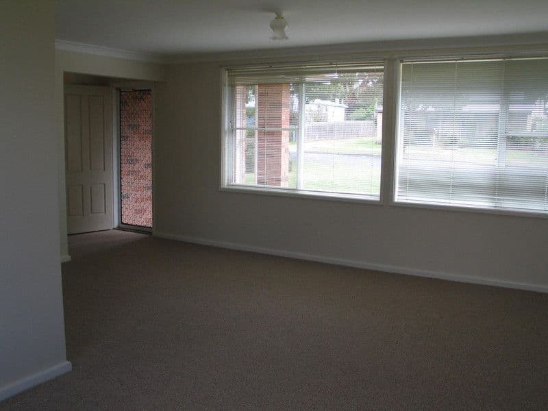 21 Edward Street, GOULBURN NSW 2580, Goulburn - Thumbnail 3