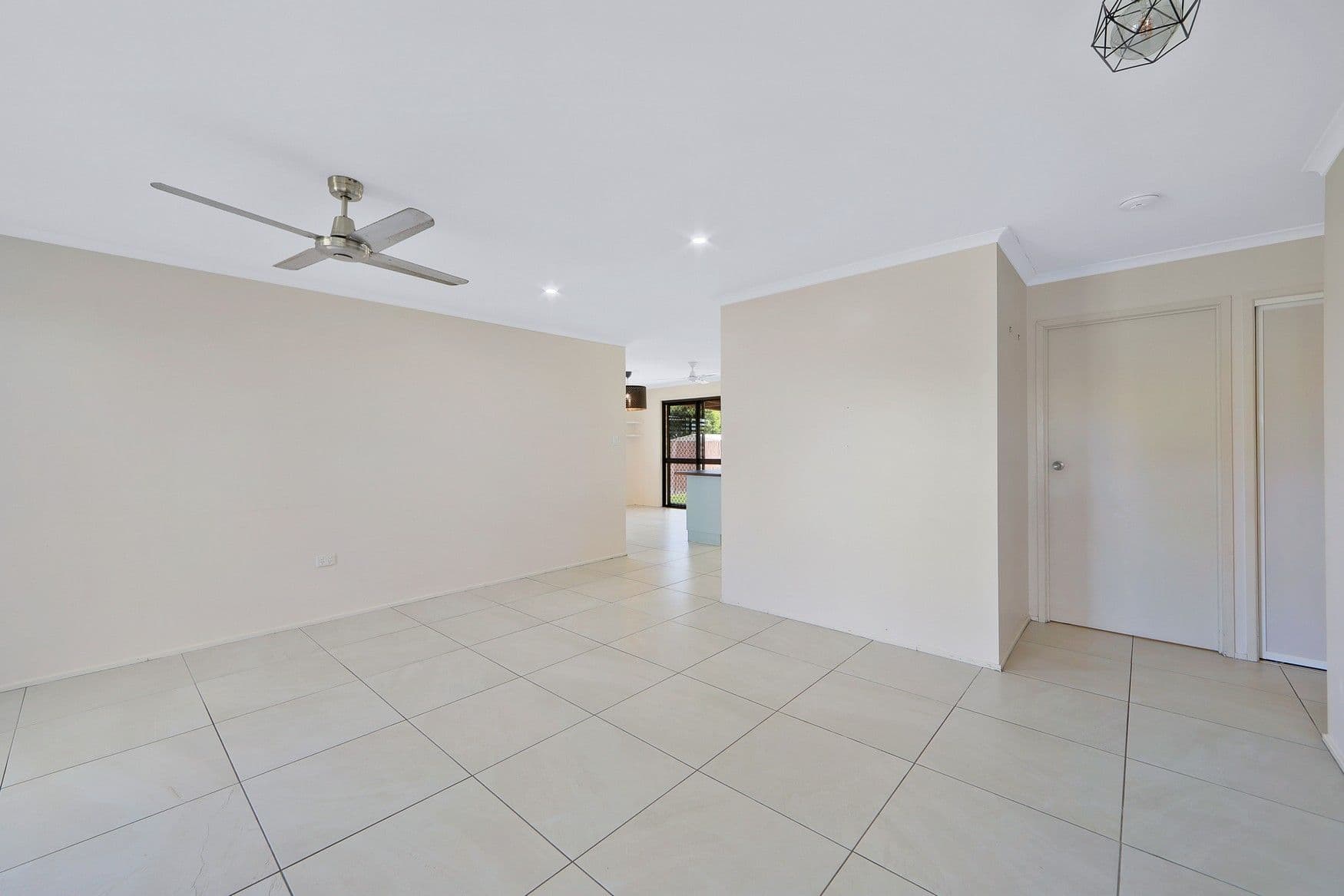 17 Wallace Drive, Bundaberg North QLD 4670, Bundaberg North - Thumbnail 6