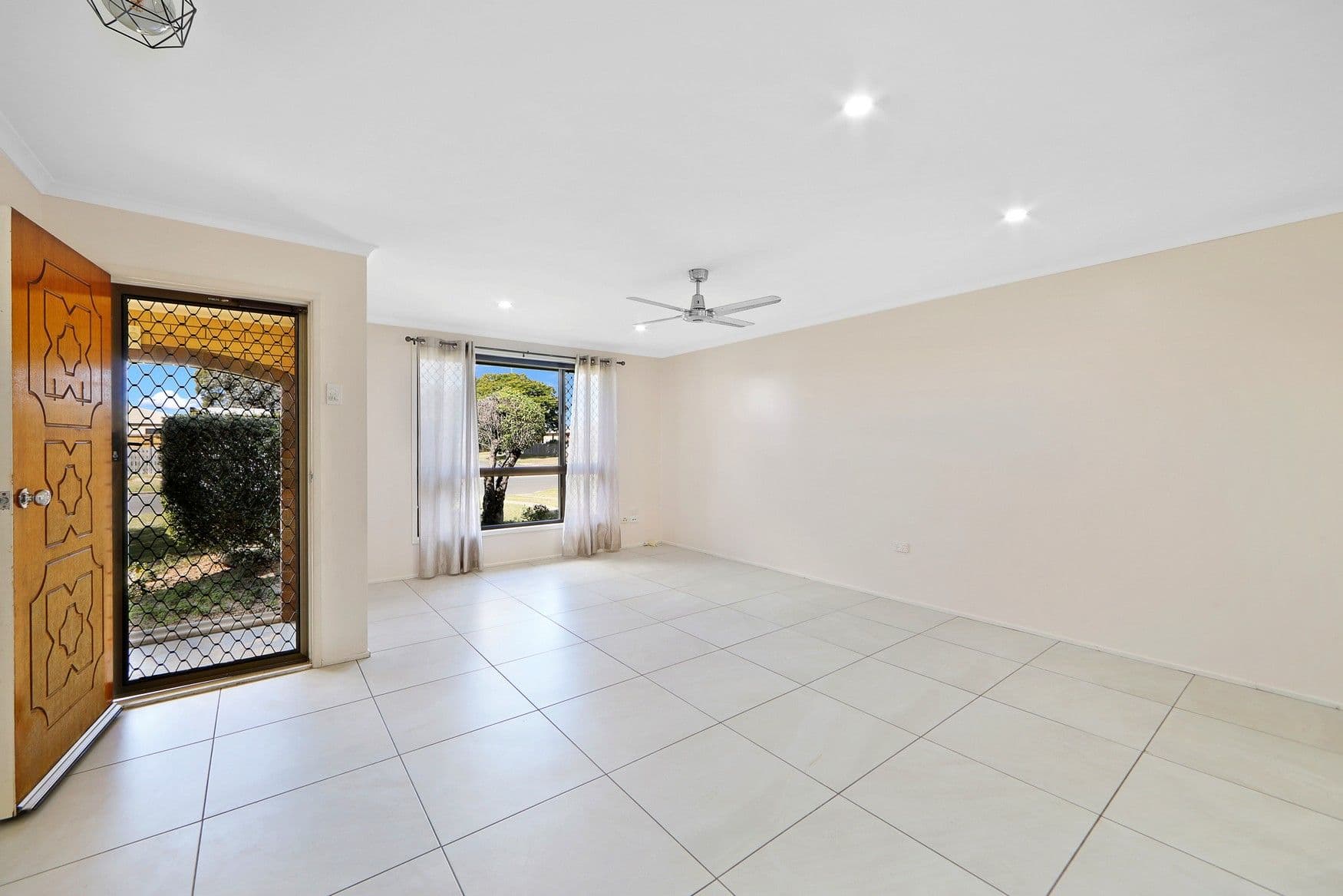 17 Wallace Drive, Bundaberg North QLD 4670, Bundaberg North - Thumbnail 7