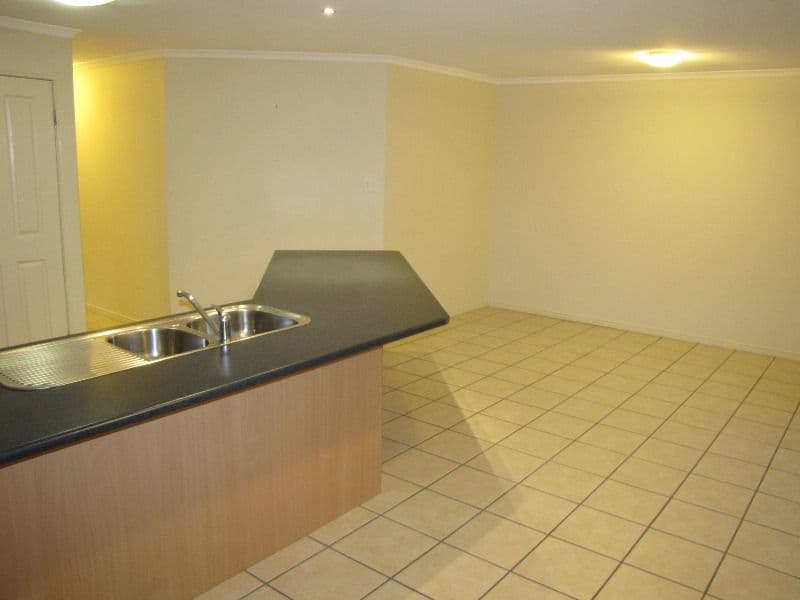 13 Magellan Crescent, SIPPY DOWNS QLD 4556, Sippy Downs - Thumbnail 3