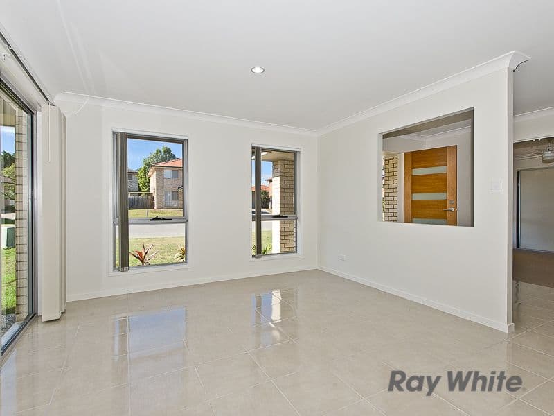 8 Peter Close, BRACKEN RIDGE QLD 4017, Bracken Ridge - Thumbnail 5