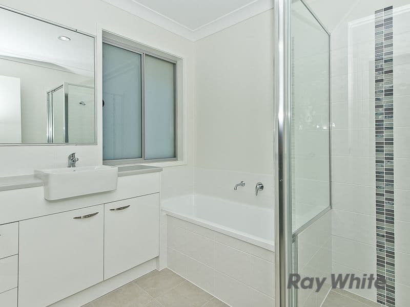 8 Peter Close, BRACKEN RIDGE QLD 4017, Bracken Ridge - Thumbnail 8