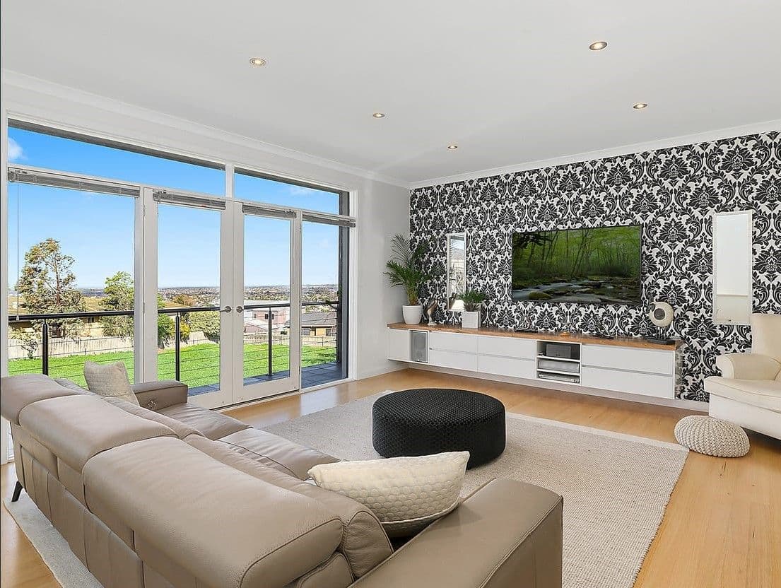 12 Hillary Court, Highton VIC 3216, Highton - Thumbnail 2