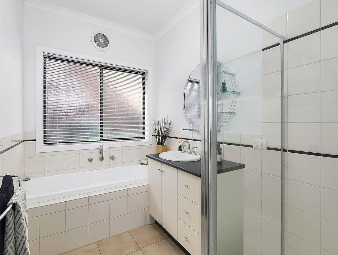 12 Hillary Court, Highton VIC 3216, Highton - Thumbnail 6