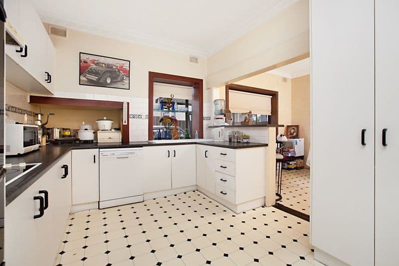 15 Hunt Avenue, TRANMERE SA 5073, Tranmere - Thumbnail 2