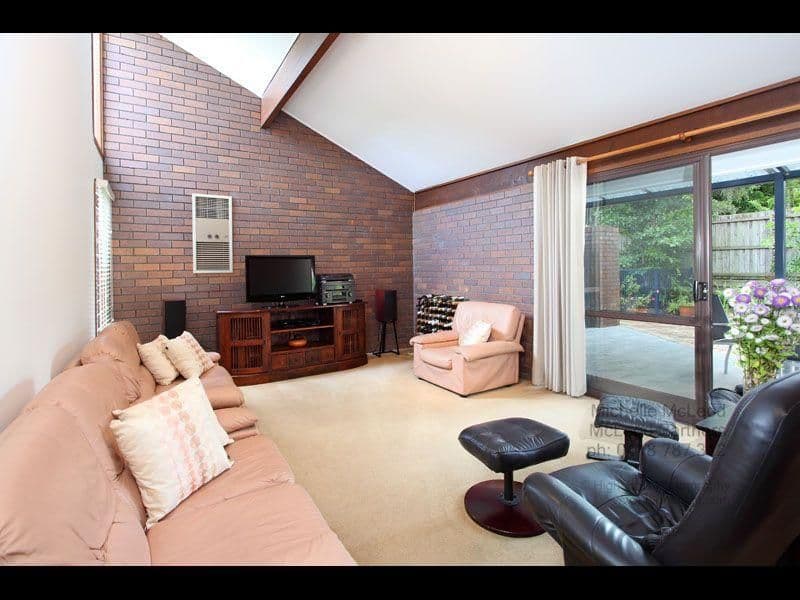 11 Valleybrook Street, KENMORE HILLS QLD 4069, Kenmore Hills - Thumbnail 8