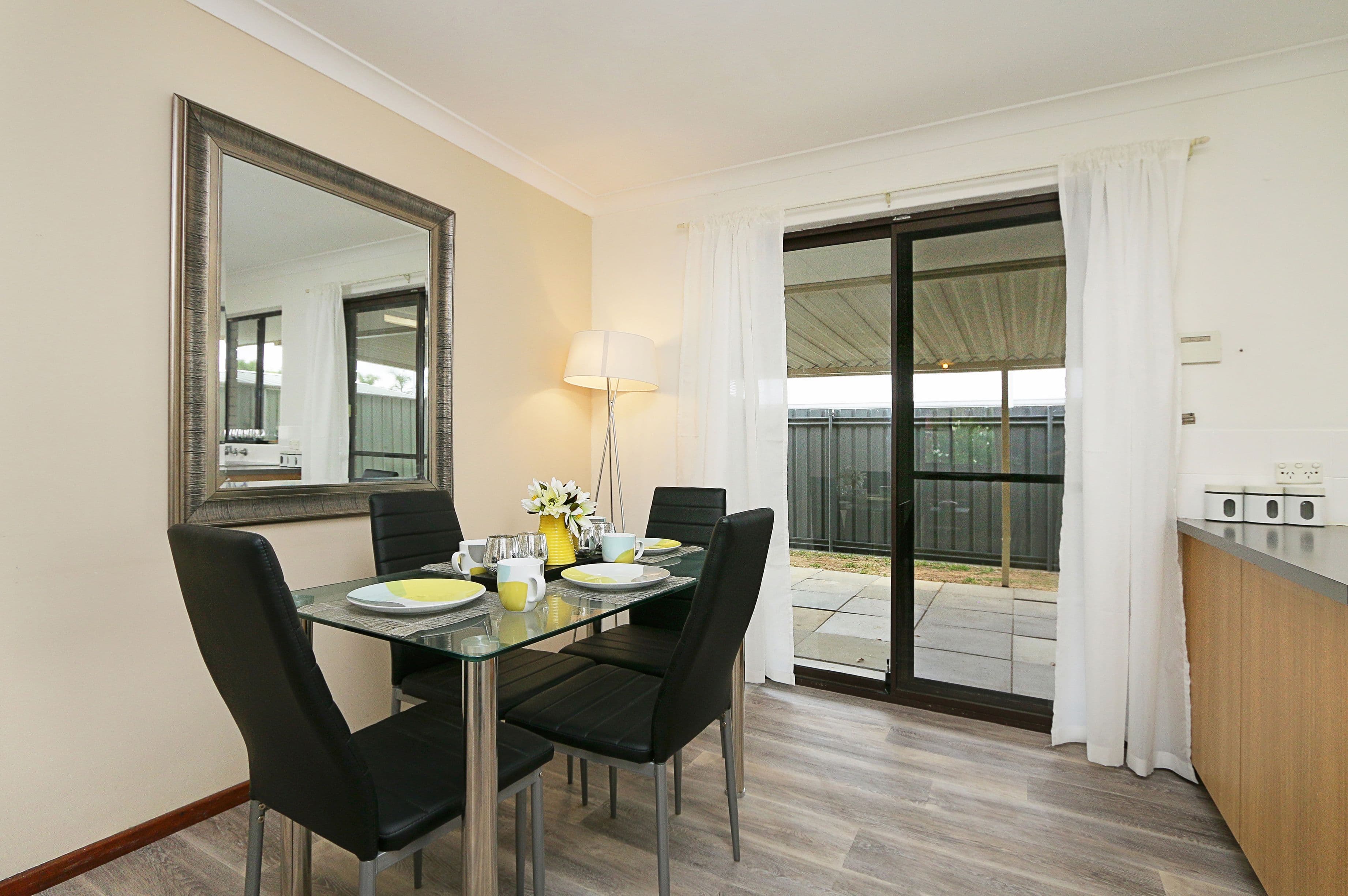 11 Quickly Crescent, Hamilton Hill WA 6163, Hamilton Hill - Thumbnail 5