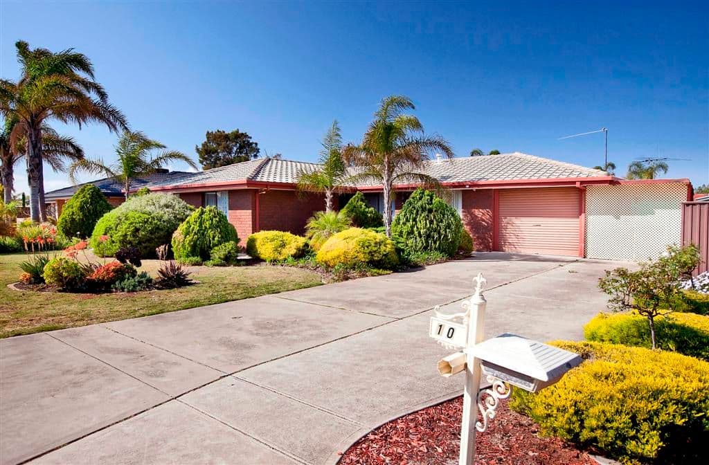10 Ellaway Avenue, NORTH HAVEN SA 5018, North Haven - Image 1