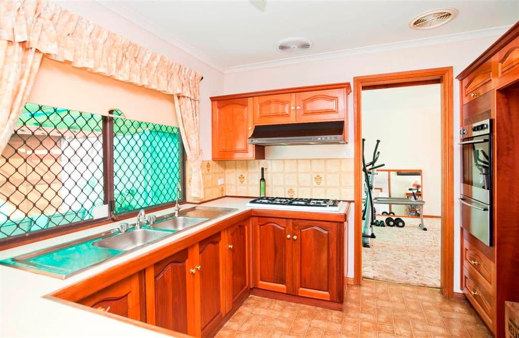 10 Ellaway Avenue, NORTH HAVEN SA 5018, North Haven - Thumbnail 2