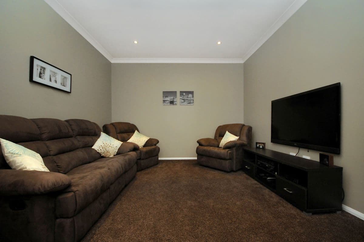 12 O'Grady Street, KEARNEYS SPRING QLD 4350, Kearneys Spring - Thumbnail 5
