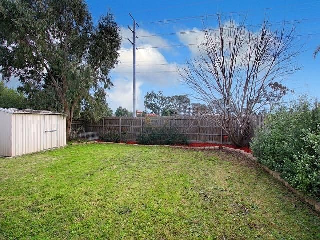 2 Bianchi Close, MILL PARK VIC 3082, Mill Park - Thumbnail 7